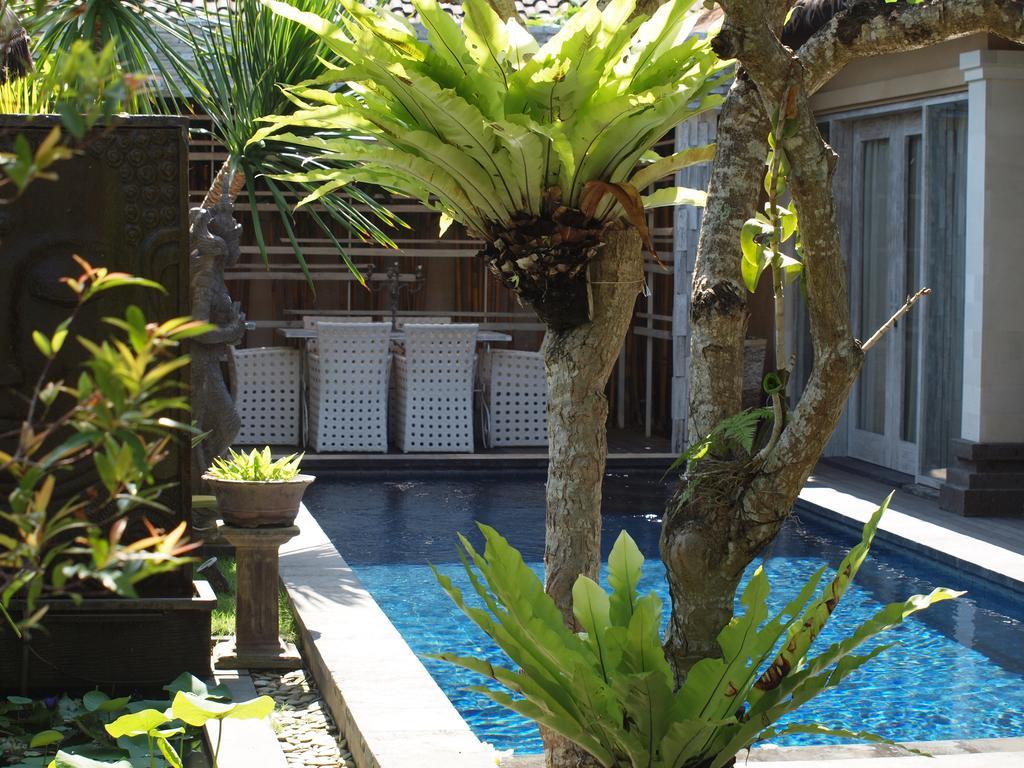 Bamboo Moon Villas ซานูร์ ภายนอก รูปภาพ