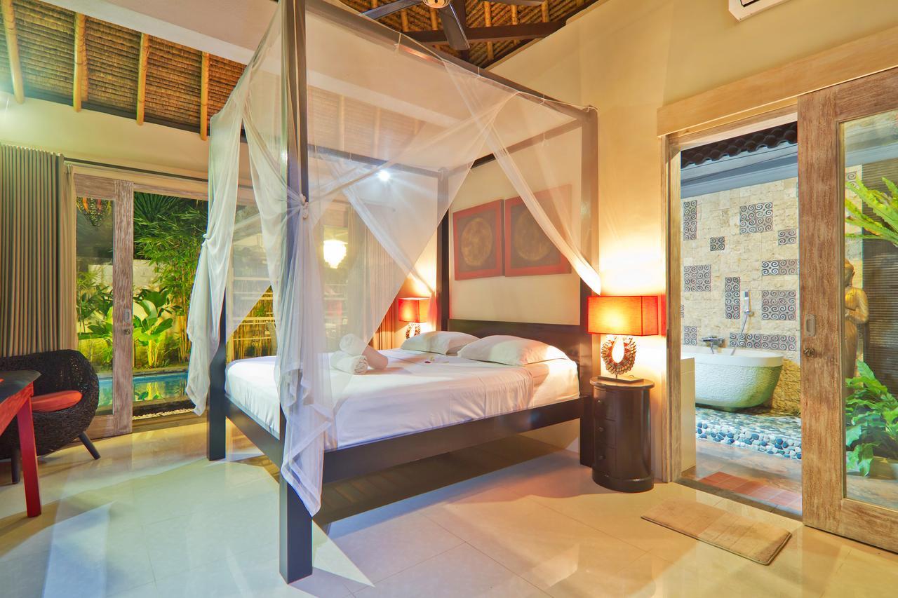 Bamboo Moon Villas ซานูร์ ภายนอก รูปภาพ