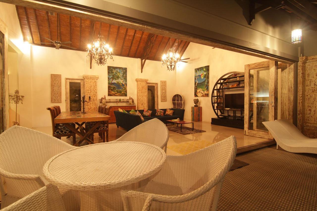 Bamboo Moon Villas ซานูร์ ภายนอก รูปภาพ