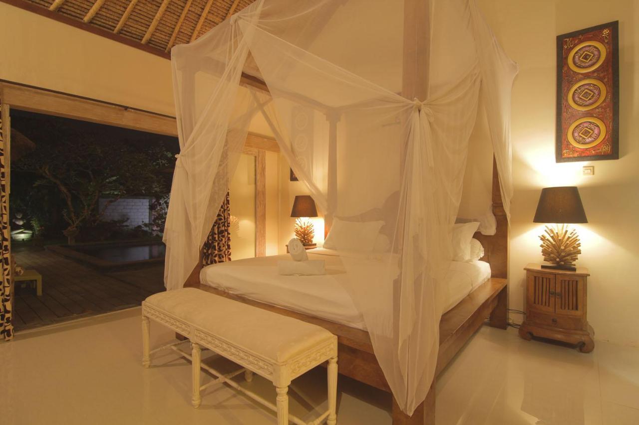 Bamboo Moon Villas ซานูร์ ภายนอก รูปภาพ